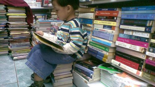 Leamos el mundo desde la identidad y el entorno. Metodología de fomento lector para contextos interculturales