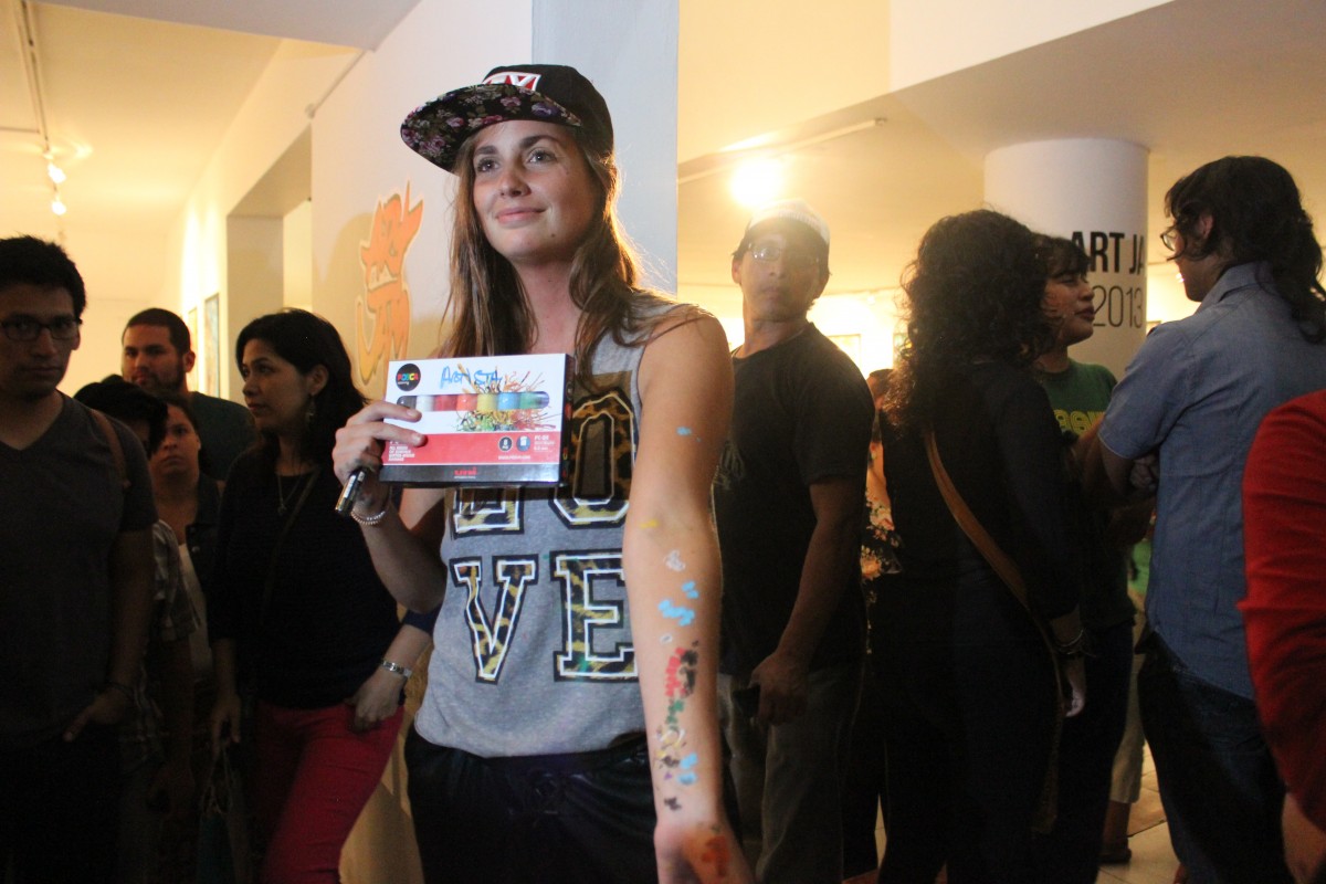 Caro Paz is the winner, she received a bus ticket to anywhere in Peru to spread her art around the country.